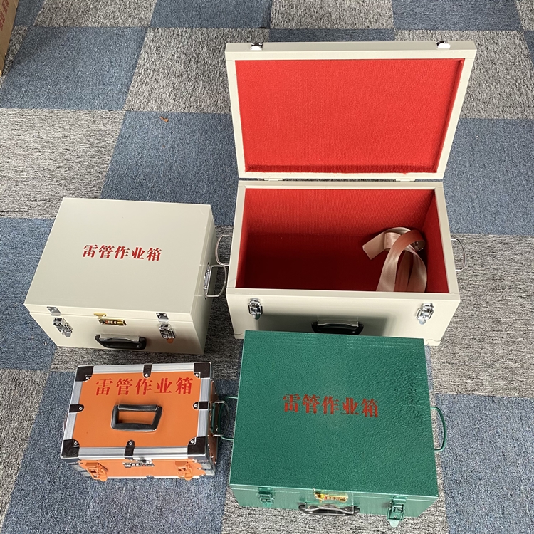 九台爆破工程作业箱如何选择？玻璃钢与传统材质的全面对比